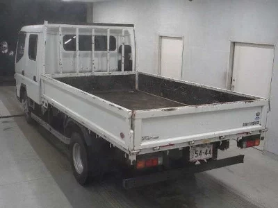 Nissan NT450 ATLAS