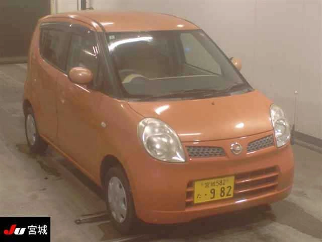 Nissan Moco  с аукциона в Японии