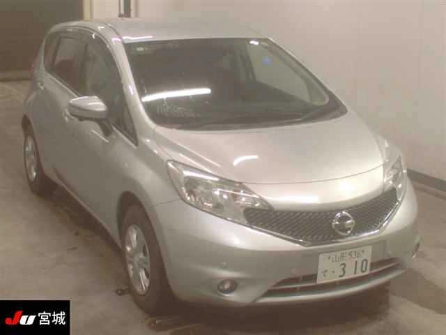 Nissan Note  с аукциона в Японии