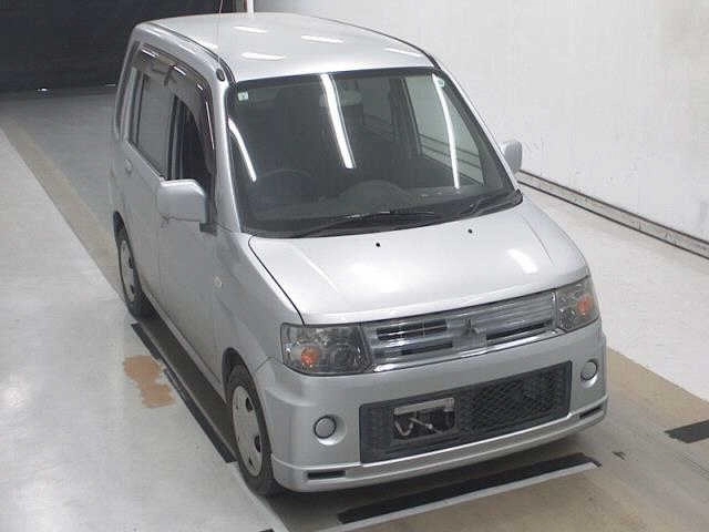 Mitsubishi Toppo  с аукциона в Японии