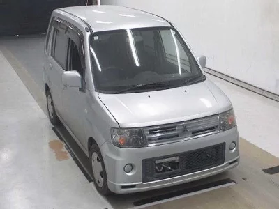 Mitsubishi Toppo