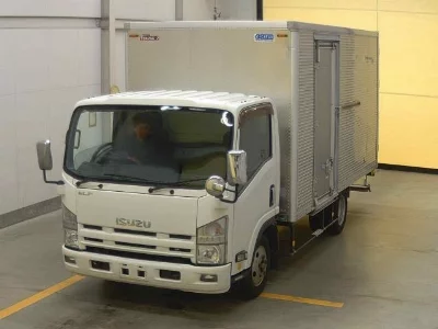 Isuzu Elf