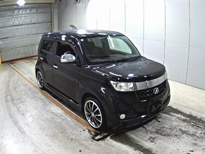 Toyota bB