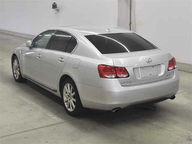 Lexus GS  с аукциона в Японии