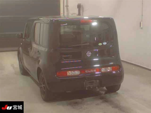Nissan Cube  с аукциона в Японии