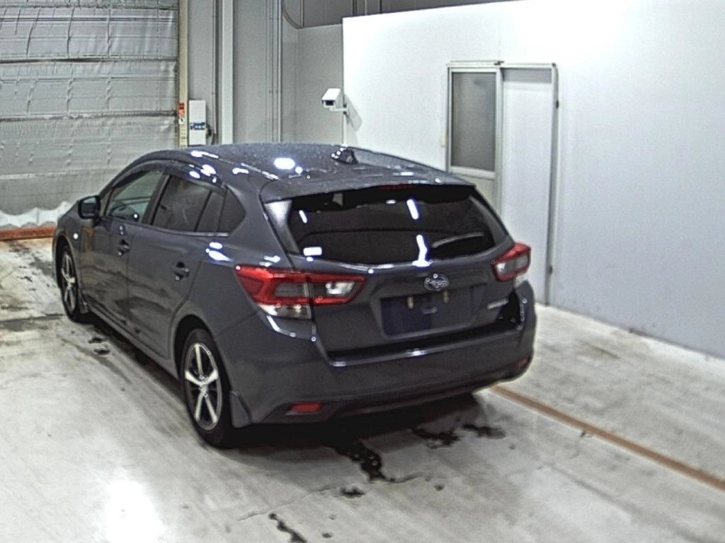 Subaru Impreza  с аукциона в Японии