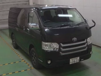 Toyota HiAce Van