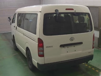 Toyota HIACE WAGON