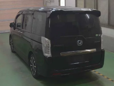 Honda STEPWGN SPADA