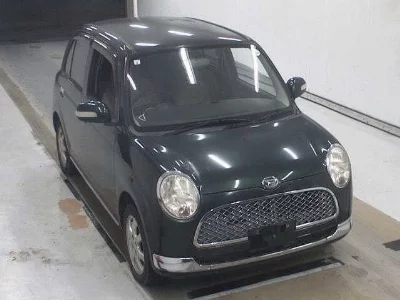 Daihatsu Mira Gino