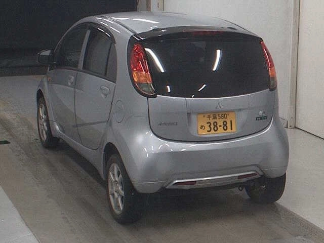 Mitsubishi i-MiEV  с аукциона в Японии