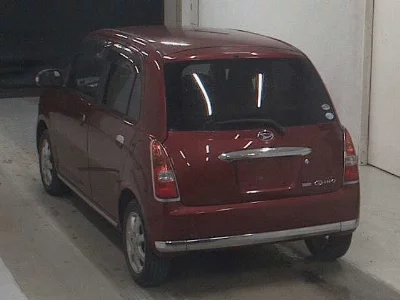 Daihatsu Mira Gino