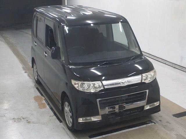 Daihatsu Tanto  с аукциона в Японии