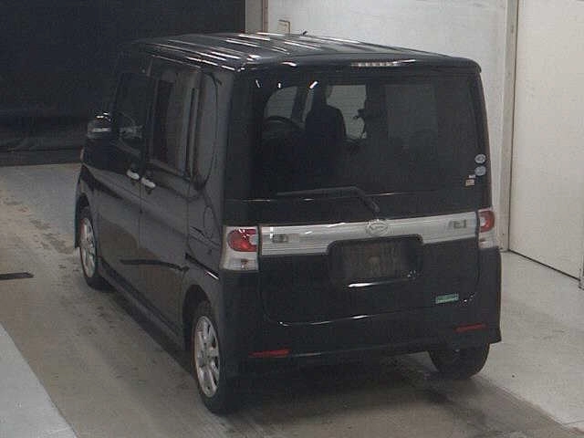 Daihatsu Tanto  с аукциона в Японии