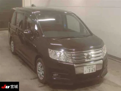 Honda STEPWGN SPADA