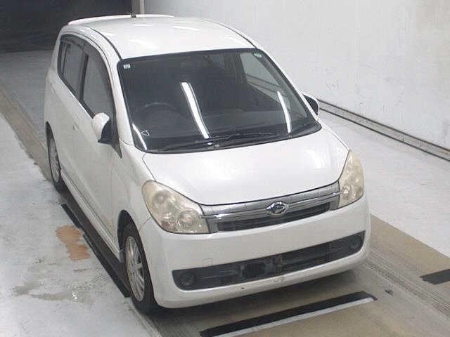 Daihatsu Mira  с аукциона в Японии