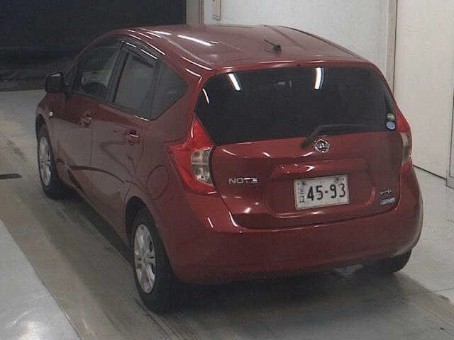 Nissan Note  с аукциона в Японии