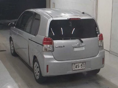 Toyota Spade