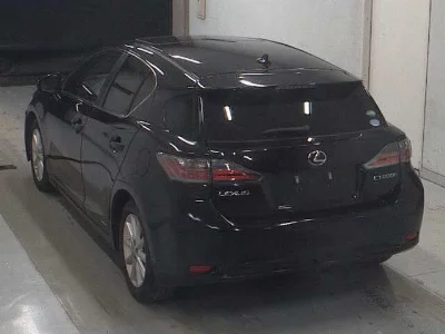 Lexus CT200h