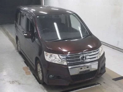 Honda STEPWGN SPADA