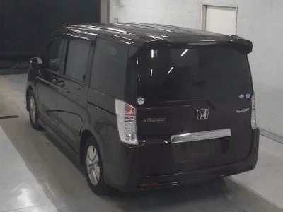 Honda STEPWGN SPADA