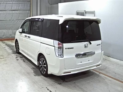 Honda STEPWGN SPADA