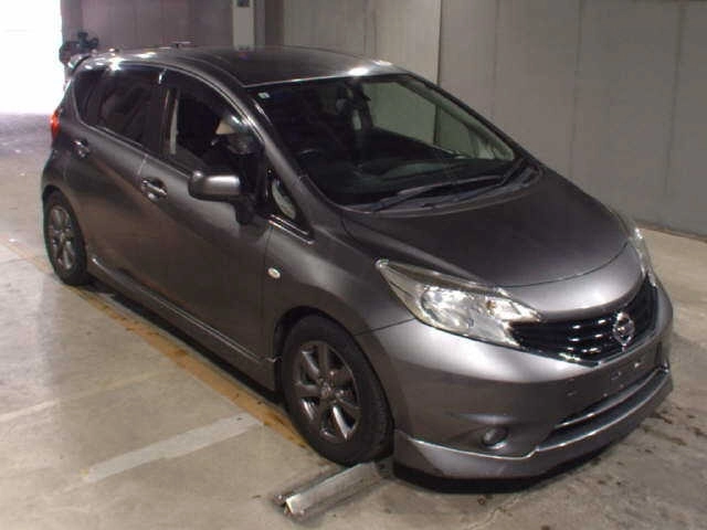 Nissan Note  с аукциона в Японии