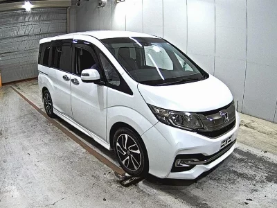 Honda STEPWGN SPADA