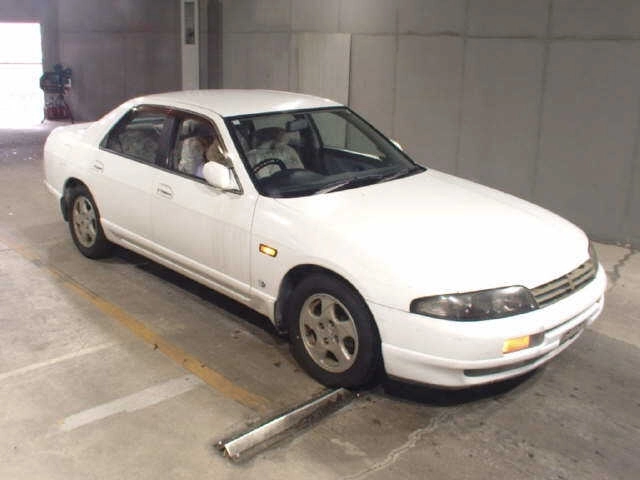 Nissan Skyline  с аукциона в Японии