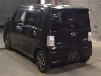 Daihatsu Move Conte