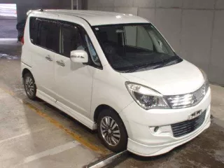 Mitsubishi Delica D:2