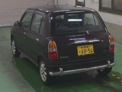 Daihatsu Mira Gino