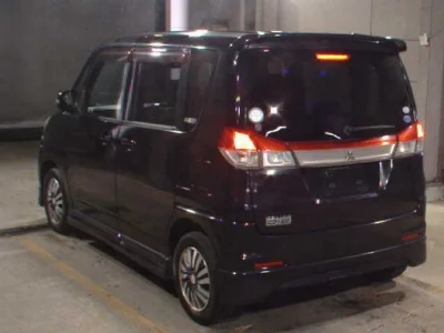 Mitsubishi Delica D:2