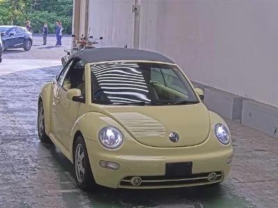 Volkswagen New Beetle