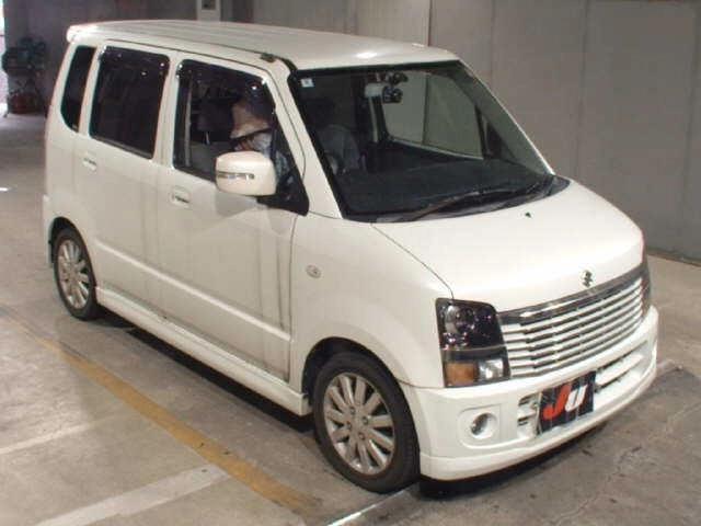 Suzuki Wagon R  с аукциона в Японии