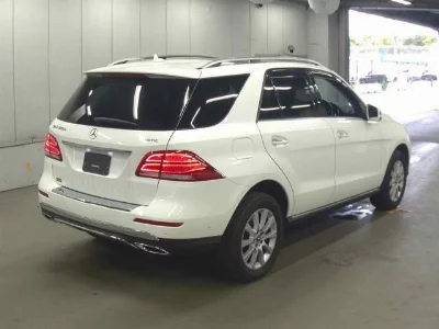 MERCEDES BENZ M CLASS