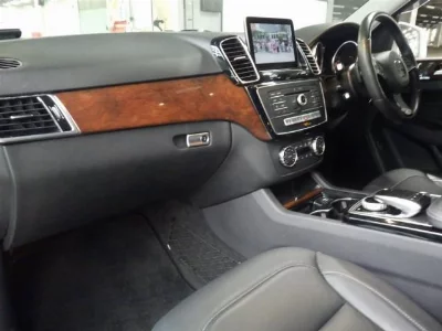 MERCEDES BENZ M CLASS