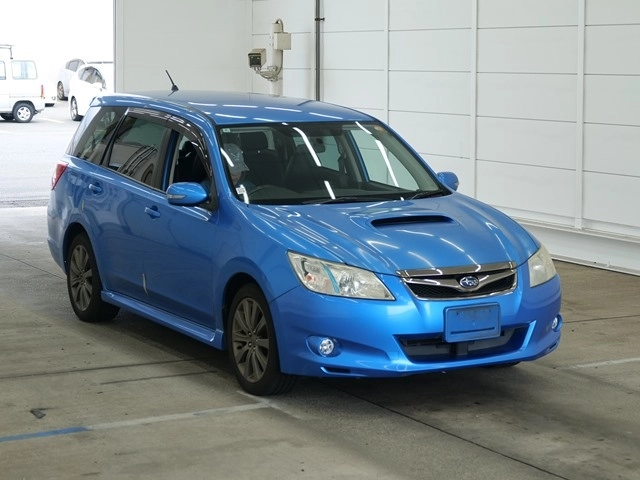 Subaru Exiga  с аукциона в Японии