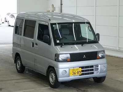 Mitsubishi Minicab