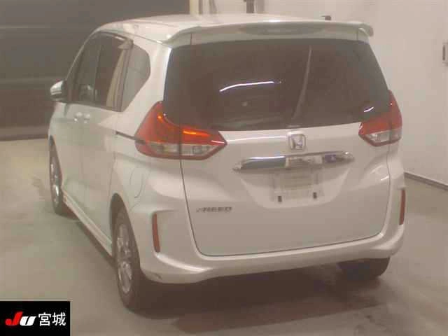 Honda Freed  с аукциона в Японии