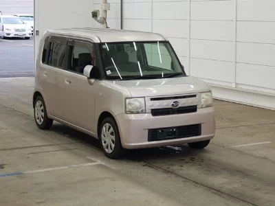 Daihatsu Move Conte