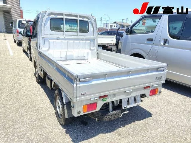 Suzuki CARRY  с аукциона в Японии