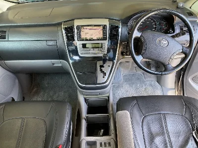 Toyota ALPHARD V