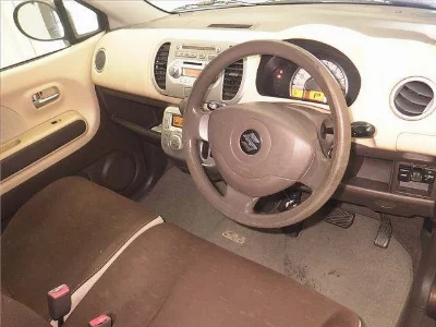 SUZUKI MRWAGON