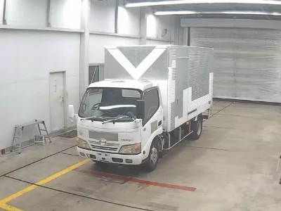 Hino Dutro