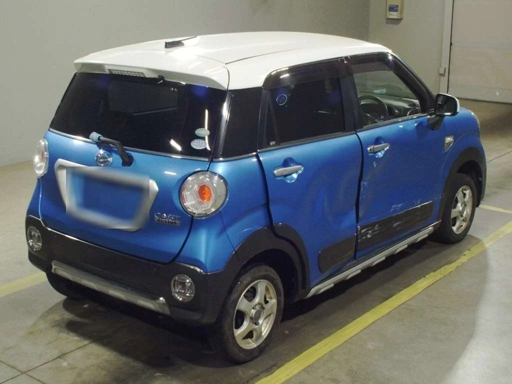 Daihatsu Cast  с аукциона в Японии