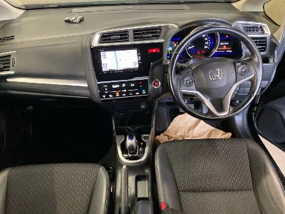 Honda FIT HYBRID