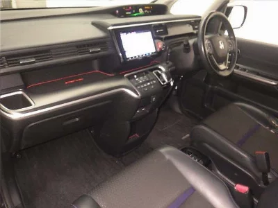 HONDA STEPWGN SPADA