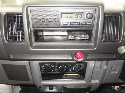 MITSUBISHI MINICAB