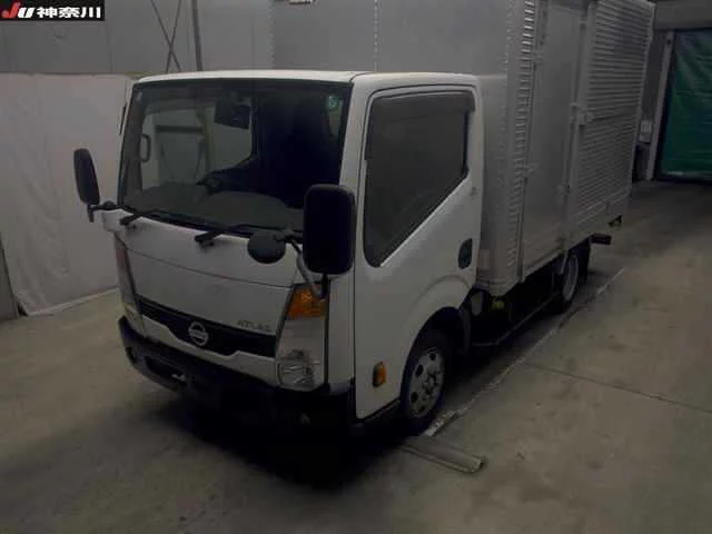 Nissan Atlas  с аукциона в Японии